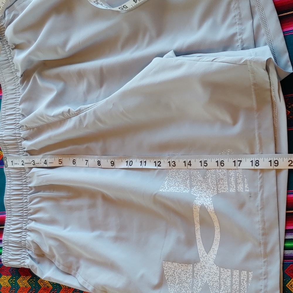 Under Armour Men's Athletic Graphic Shorts Light Grey size XL NWT - Picture 10 of 16